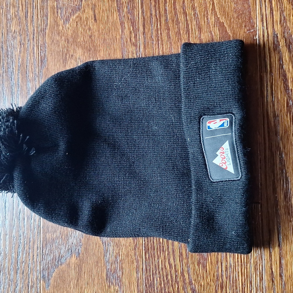Black Molson Coors Toronto Raptors Beanie - Picture 2 of 3